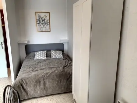 Appartement 18m² proche des Thermes, animaux admis, balcon - Photo 5