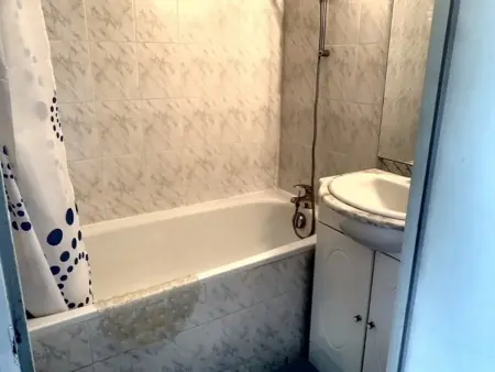 Appartement 18m² proche des Thermes, animaux admis, balcon - Photo 6