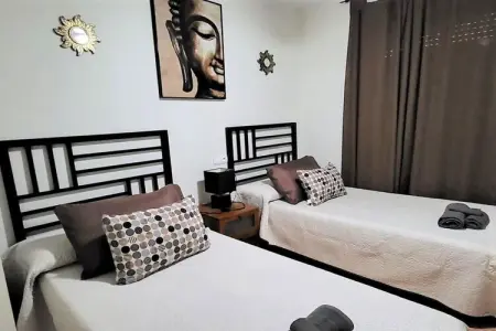 Bajo con terraza y acceso directo a piscina comunitaria, Appartement à Vera Playa près de la plage - Photo 20
