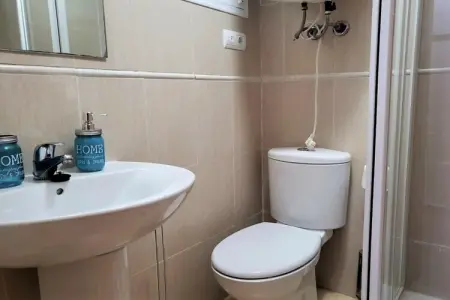 Bajo con terraza y acceso directo a piscina comunitaria, Appartement à Vera Playa près de la plage - Photo 25