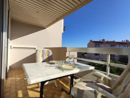 Studio pour 4 avec Terrasse ensoleillée, Parking privatif, à 250m des plages à Antibes - Photo 8