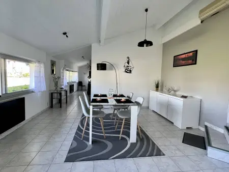 T2 Bis à Cambo-les-Bains avec jardin, parking et internet - Photo 4