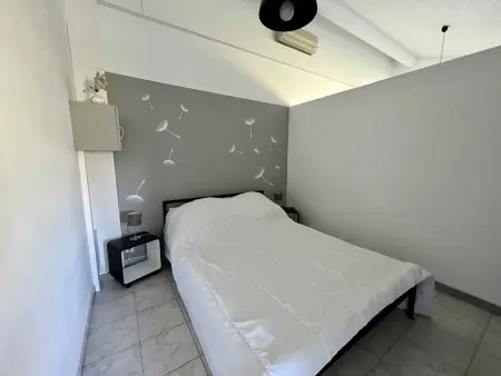 T2 Bis à Cambo-les-Bains avec jardin, parking et internet - Photo 10
