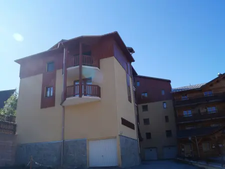 Mini T2 avec balcon et parking au pied des pistes - Photo 10