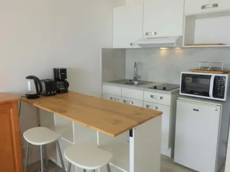 Studio cabine 4 couchages, balcon vue mer, Saint-Gilles-Croix-de-Vie - Photo 6