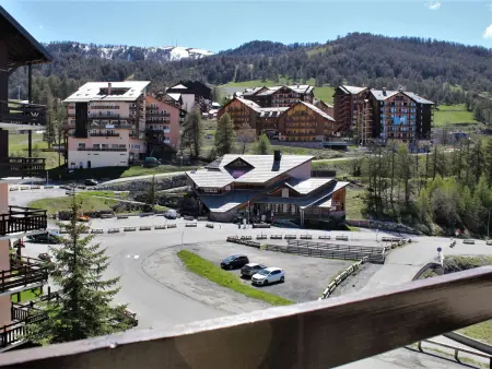 Appartement cosy à Risoul 1850, 3 pièces, 6 couchages, proche pistes et commerces, balcon ensoleillé - Photo 17