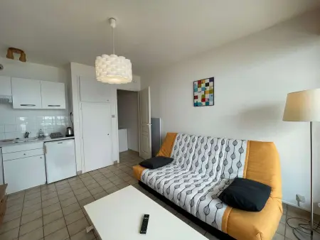 Studio à St-Jean-de-Monts, avec parking, balcon et vue mer - Photo 2