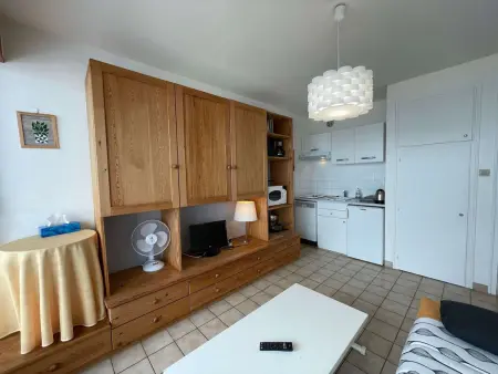 Studio à St-Jean-de-Monts, avec parking, balcon et vue mer - Photo 3