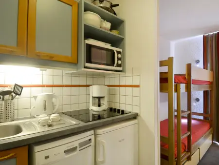 Studio chaleureux au centre, vue pistes, animaux acceptés - Photo 3