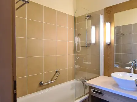 Appartement spacieux, accès pistes, piscine, spa - Photo 8