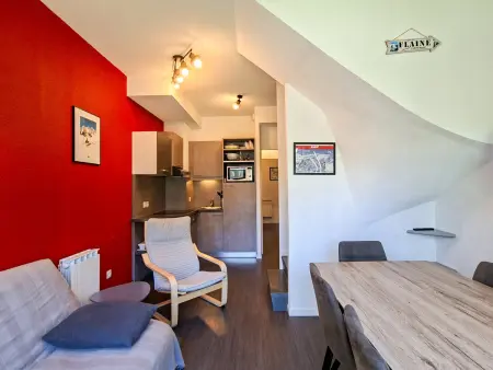 Appartement confortable au pied des pistes avec piscine et parking - Photo 8