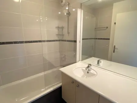 Appartement rénové, Balcon sud, Animaux admis, Parking en option - Photo 5