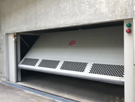 Appartement rénové, Balcon sud, Animaux admis, Parking en option - Photo 13