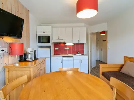 Appartement lumineux au centre avec balcon et parking - Photo 2