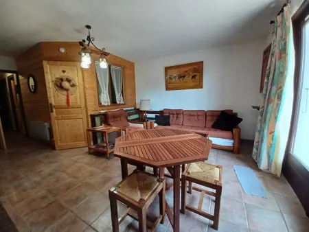 Charmant 2 pièces avec balcon et parking au Col du Corbier - Photo 2