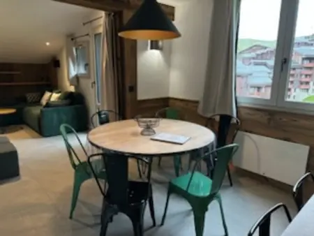 Appartement skis aux pieds, 2 cabines, WiFi, animaux admis - Photo 9