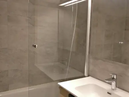 Appartement chaleureux 3 pièces, 6/7 pers, WiFi, proche station - Photo 14