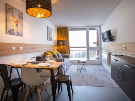 Studio rénové proche centre avec balcon, idéal 5 pers, WIFI inclus - Photo 1