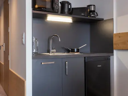 Studio rénové proche centre avec balcon, idéal 5 pers, WIFI inclus - Photo 11