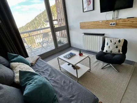 Studio rénové proche centre, balcon, 5 couchages, WIFI inclus - Photo 1