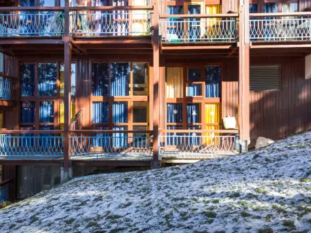 Studio mezzanine proche des pistes avec balcon et Wifi - Photo 13