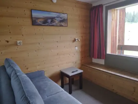 Studio divisible lumineux, proche pistes, balcon, animaux admis - Photo 3
