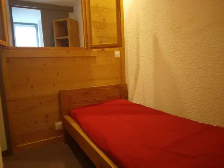 Studio divisible lumineux, proche pistes, balcon, animaux admis - Photo 7