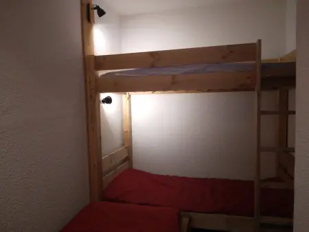 Studio divisible lumineux, proche pistes, balcon, animaux admis - Photo 8