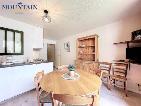 Studio chaleureux, skis aux pieds, balcon sud avec vue pistes - Photo 7