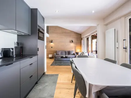 Appartement duplex rénové au centre, idéal pour famille, 2 chambres, 4-5 pers - Photo 3