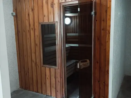 Appartement T3 dans château avec piscine et WIFI, animaux admis, 6 personnes - Photo 7