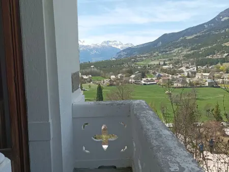 Appartement T3 dans Château à Jausiers pour 6 pers, balcon, animaux acceptés - Photo 4