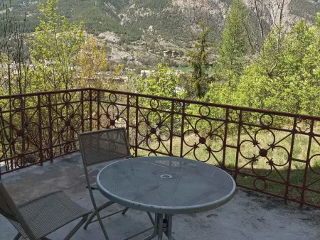 Appartement T3 dans Château à Jausiers pour 6 pers, balcon, animaux acceptés - Photo 7
