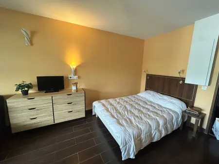Studio à Jausiers, capacité 4 pers, terrasse sud, animaux admis - Photo 2