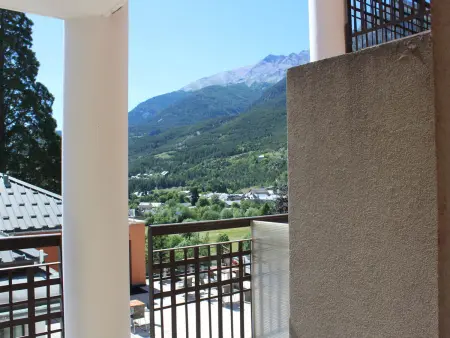Studio à Jausiers avec terrasse et accès piscine, animaux acceptés - Photo 1