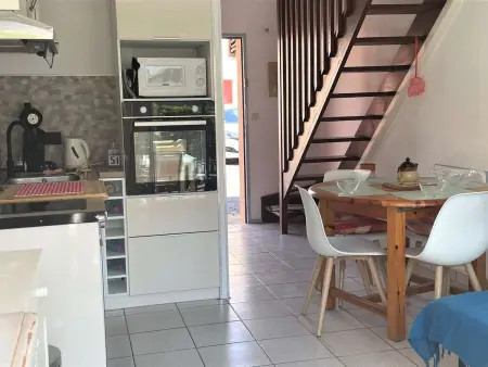 Appartement Climatisé 4 Couchages, Parking Privé, Proche Plage - Port-la-Nouvelle - Photo 3