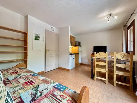 Agréable appartement au pied des pistes avec piscine - Photo 1