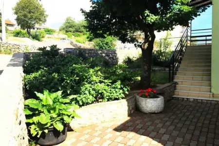 ap-06-kr, Appartement traditionnel à Kraljevica avec balcon - Photo 12
