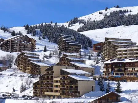 Appartement rénové 6 couchages à 150m des pistes - Photo 12