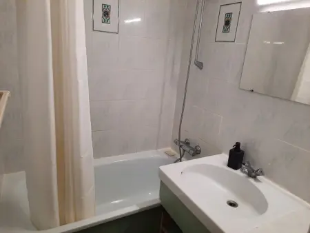 Appartement Lumineux à Seignosse, Proche Plage, Commerces et Activités, Parking, Wifi et Balcon - Photo 9