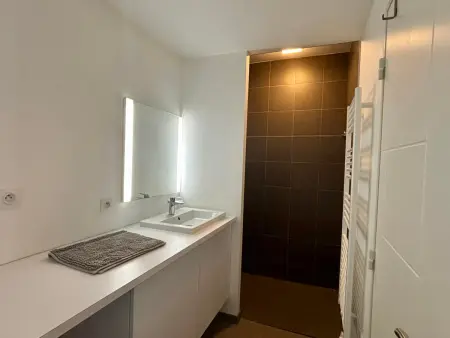 Appartement pour 4 pers avec terrasse, jardin, piscine et accès plage - Animaux admis - Photo 4