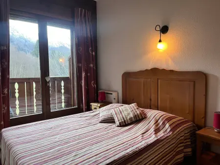 Chalet 3 chambres avec piscine et parking à Samoëns - Photo 4