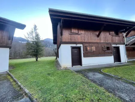 Chalet 3 chambres avec piscine et parking à Samoëns - Photo 11