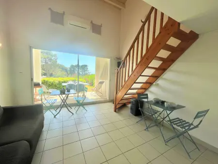 Appartement T2 avec 4 couchages, climatisé, terrasse et parking à Porticcio - Photo 3