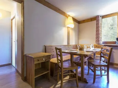Bel appartement proche centre, 2 chambres, rénové, balcon, 6 pers - Photo 2