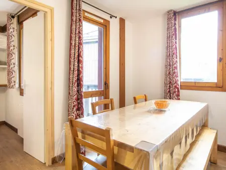 Bel appartement rénové · Balcon · Proche pistes et commerces · Casier à ski - Photo 3