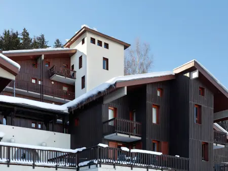 Studio Duplex Rénové · Proche Pistes et Commerces · Balcon - Photo 11