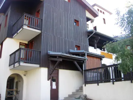 Studio Duplex Rénové · Proche Pistes et Commerces · Balcon - Photo 13