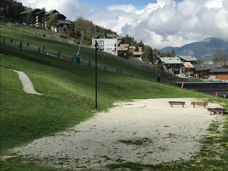 Duplex spacieux avec balcon, accès direct pistes, proche commerces, équipé pour 6 pers. - Photo 10