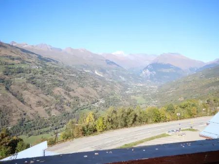 Appartement spacieux proche centre village avec balcon et vue Mont Blanc - Photo 8